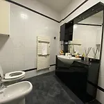 11 Ospiti -balcone-parcheggio Privato, Bulai Apartament