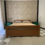 11 Ospiti -balcone-parcheggio Privato, Bulai
