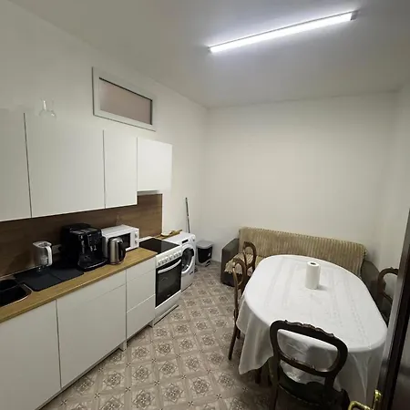 아파트 11 Ospiti -balcone-parcheggio Privato, Bulai