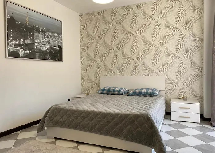 Apartman 11 Ospiti -balcone-parcheggio Privato, Bulai San Remo