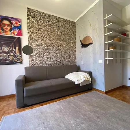 Apartmán 11 Ospiti -balcone-parcheggio Privato, Bulai