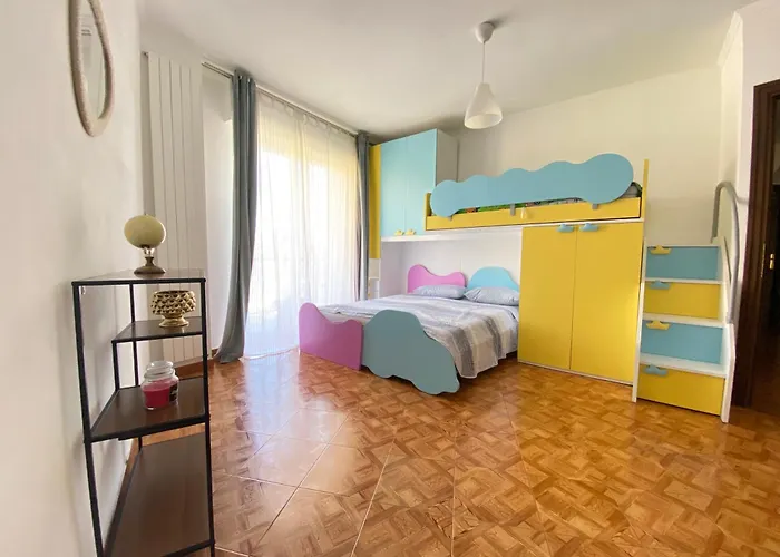 11 Ospiti -balcone-parcheggio Privato, Bulai Apartment Sanremo