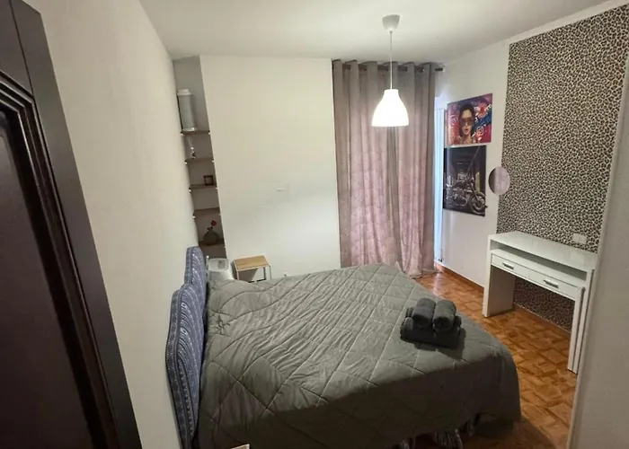 11 Ospiti -balcone-parcheggio Privato, Bulai Lejlighed Sanremo